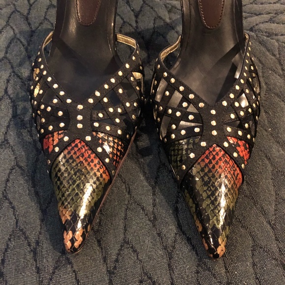 ✨Host Pick✨ Nina studded snake print sling backs - Picture 2 of 6